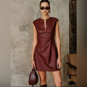 Commense Faux PU Leather Burgundy Metal Buckle Sleeveless Mini Dress